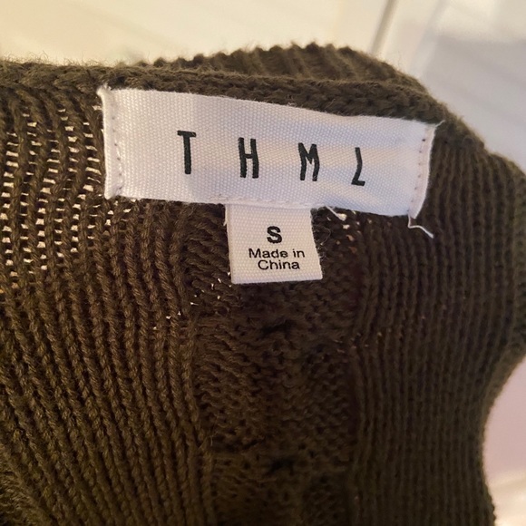 Olive Green Cardigan with Ruffle Sleeves - Picture 4 of 5